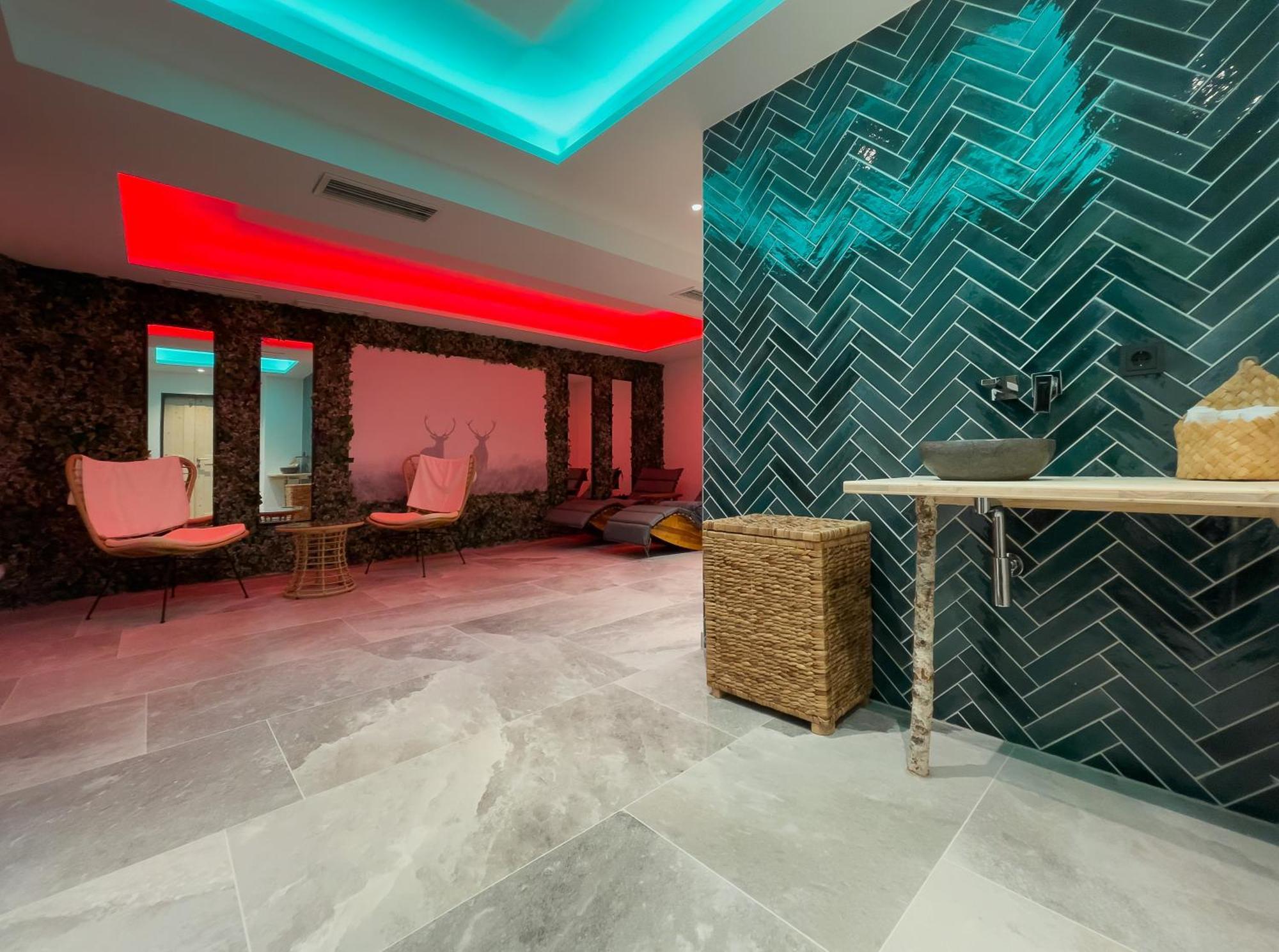 Hotel Crystal - Kitzhorn Suites Sankt Johann in Tirol Eksteriør bilde